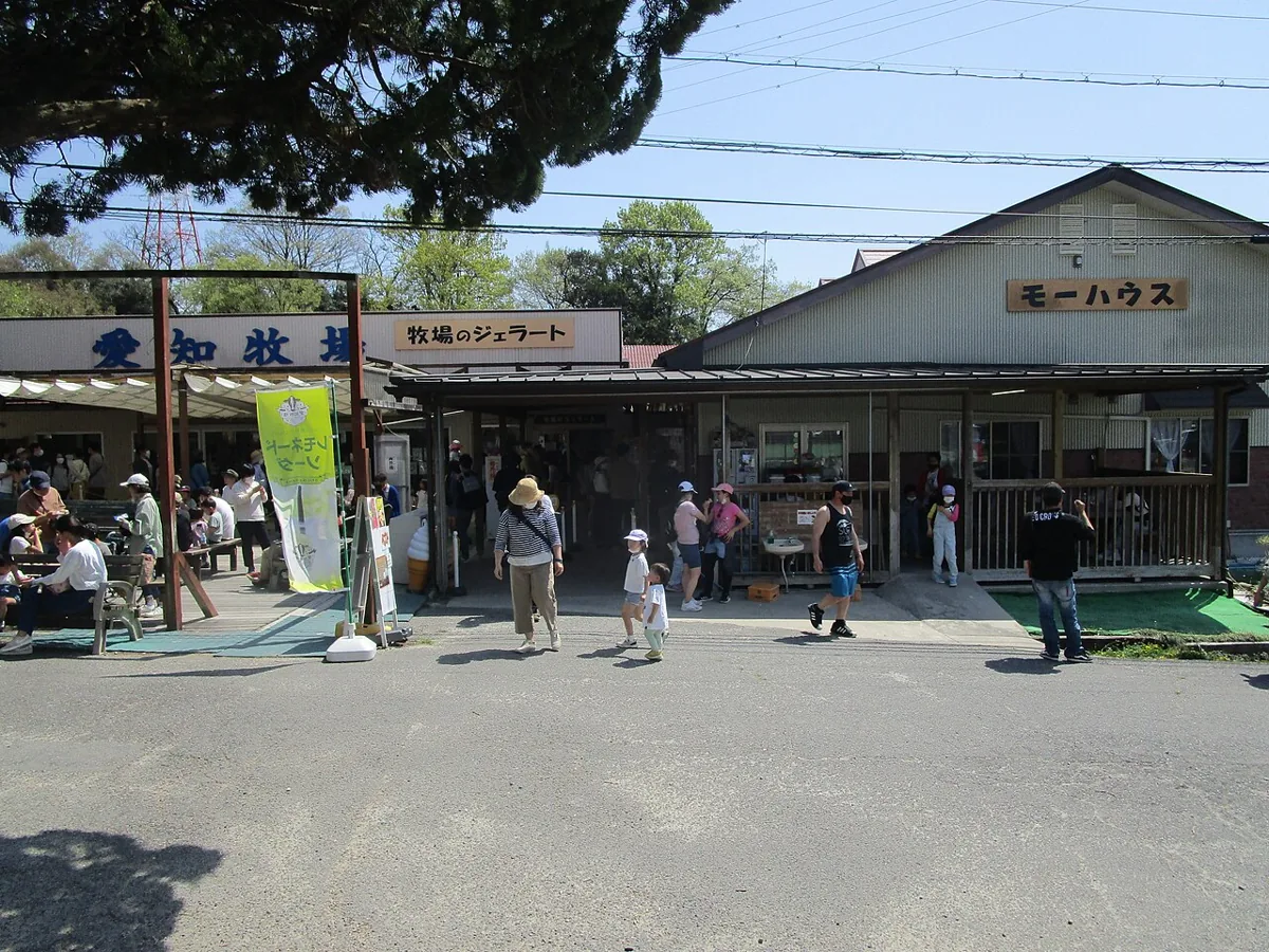 2022년 아이치목장 매장 앞