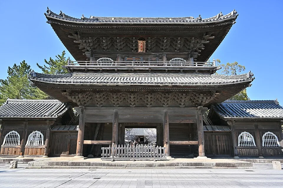 다이주지의 목조 산문