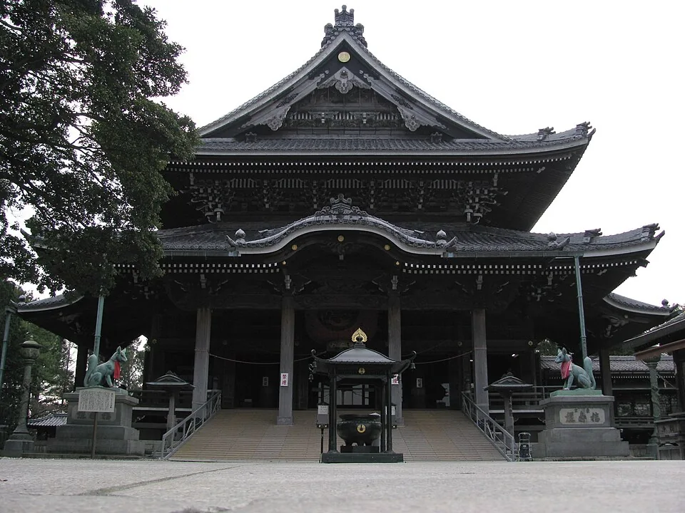 The main hall of Toyokawa Inari