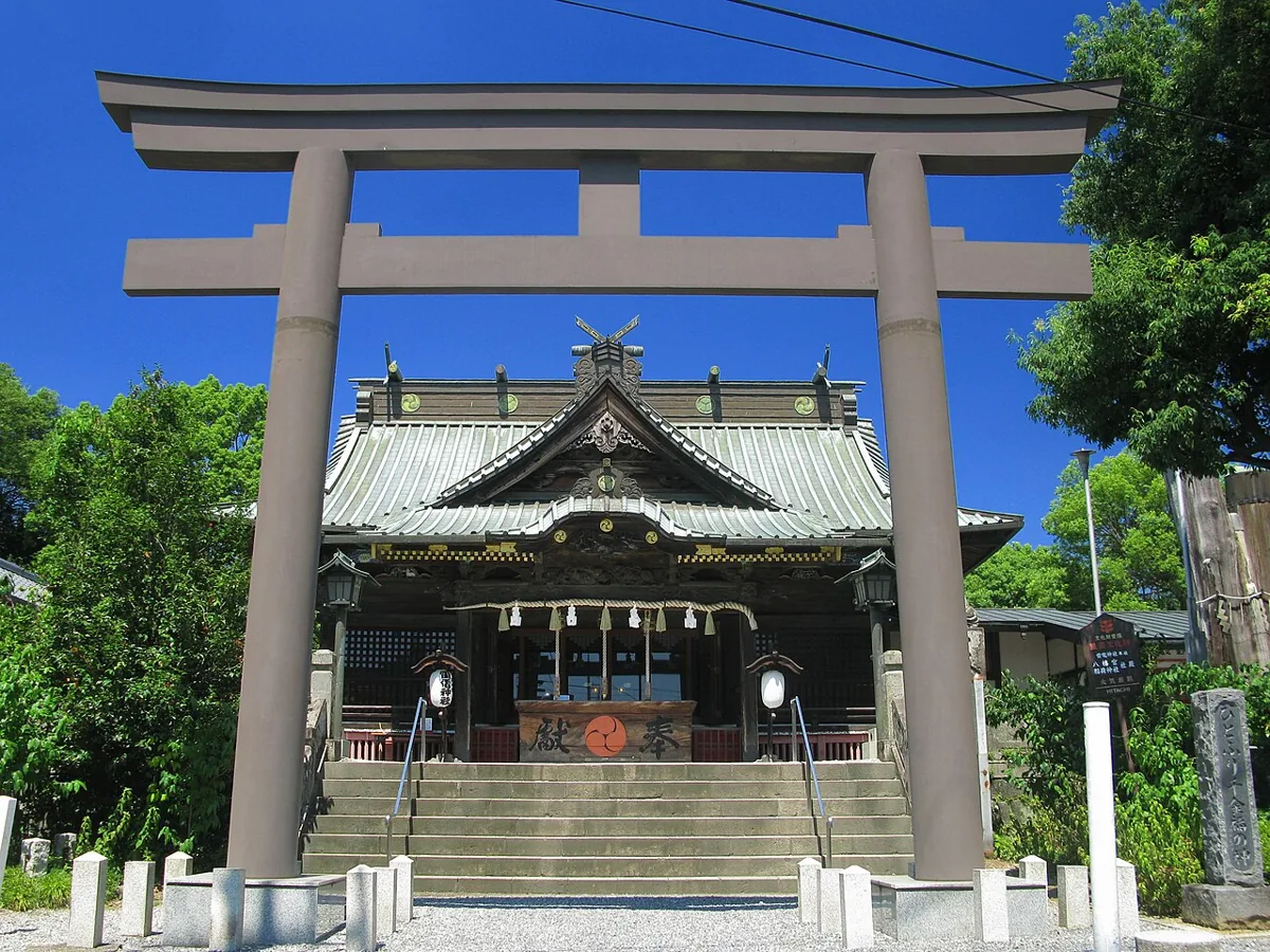 2012년 라이덴 신사 본사 배전