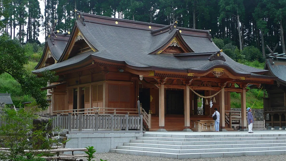 2009년 8월 쓰노 신사 배전과 일부 본전