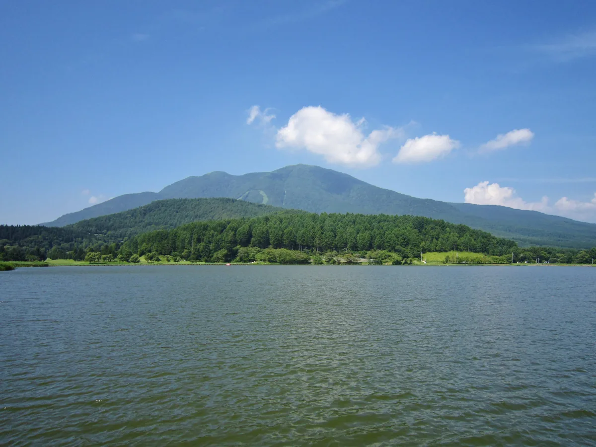 2013년 여름 레이센지 호수와 이이즈나산