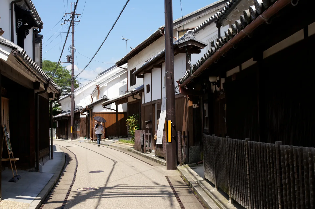五條新町の商家の町並み、2013年
