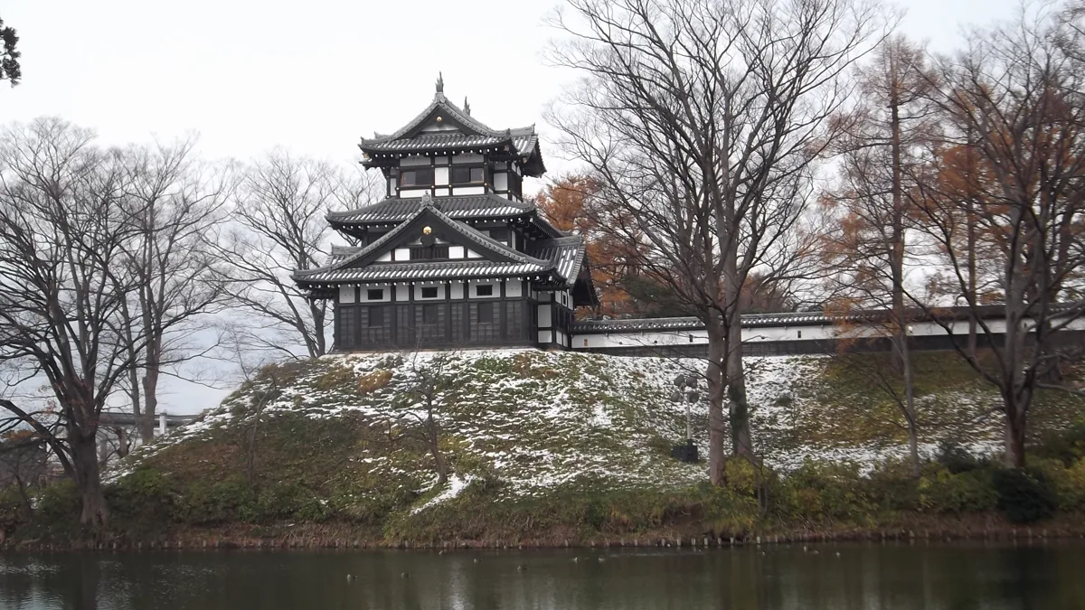 2012年12月の高田城三重櫓
