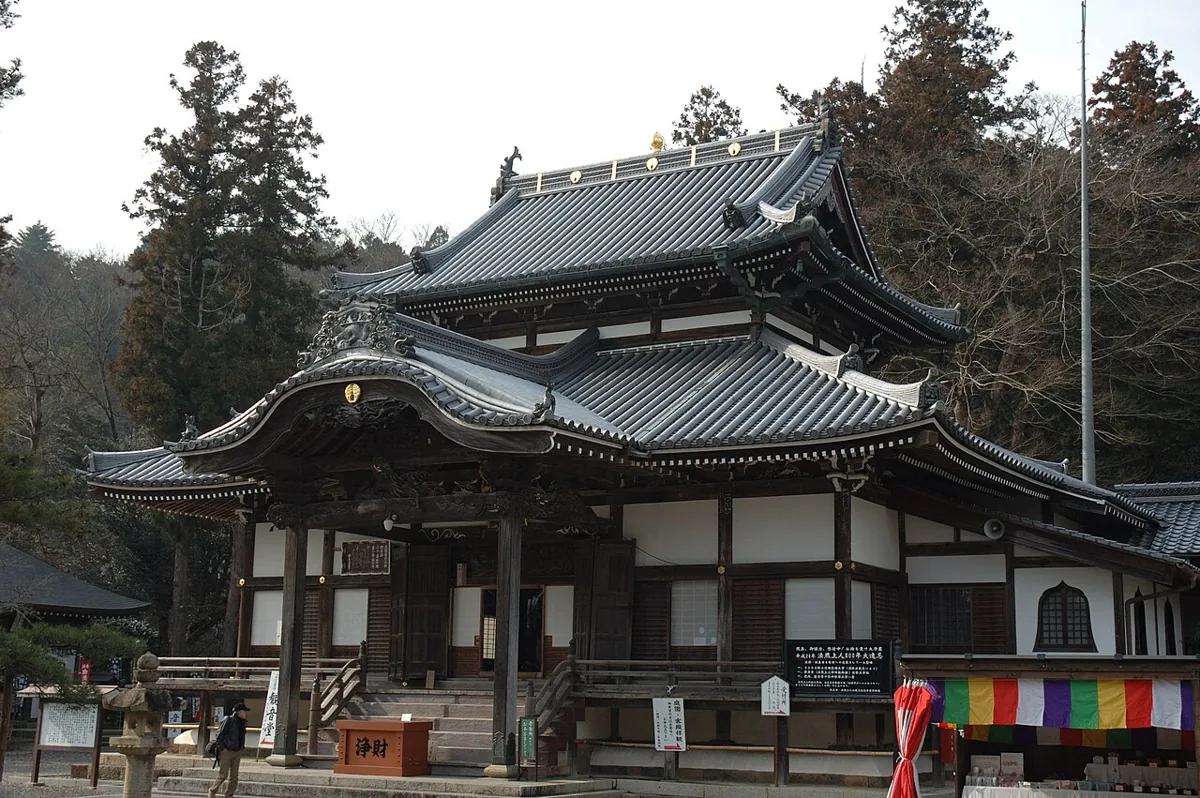 2007年1月、誕生寺御影堂本堂の外観