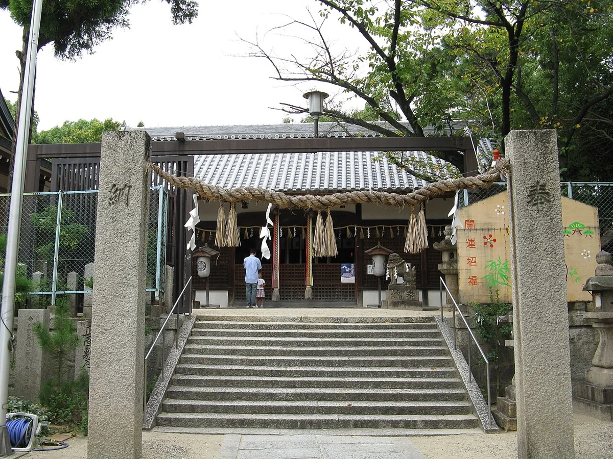 2008年9月の柴籬神社の参道と入口
