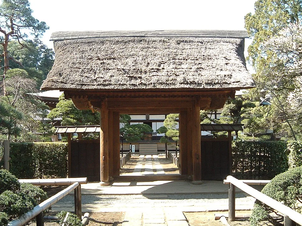 2004년 헤이린지의 안쪽 문