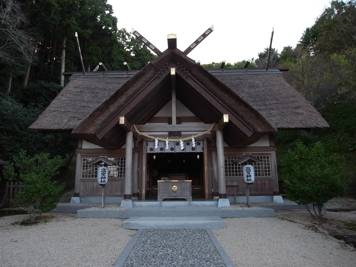 2010년 지쿠라 다카베 신사의 배전