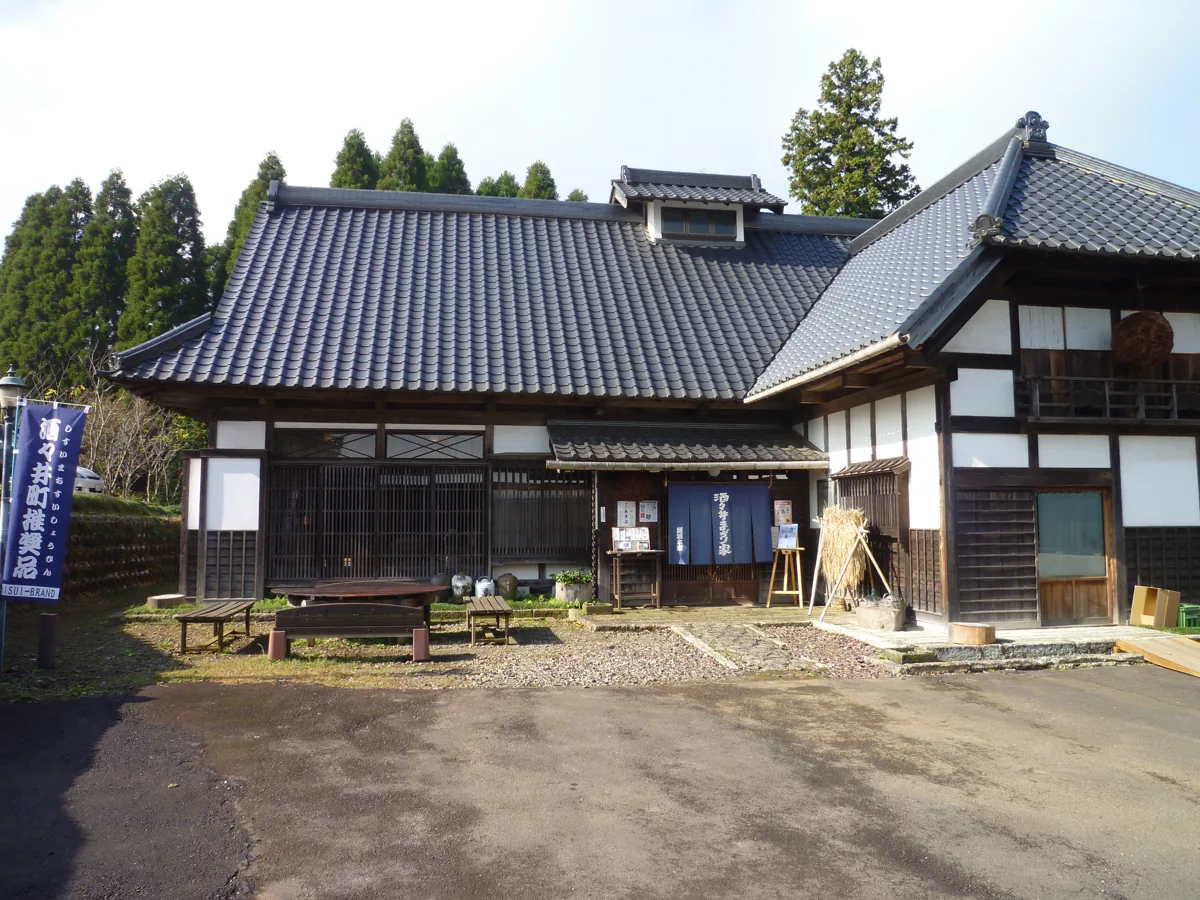 2012年の飯沼本家まがり家外観