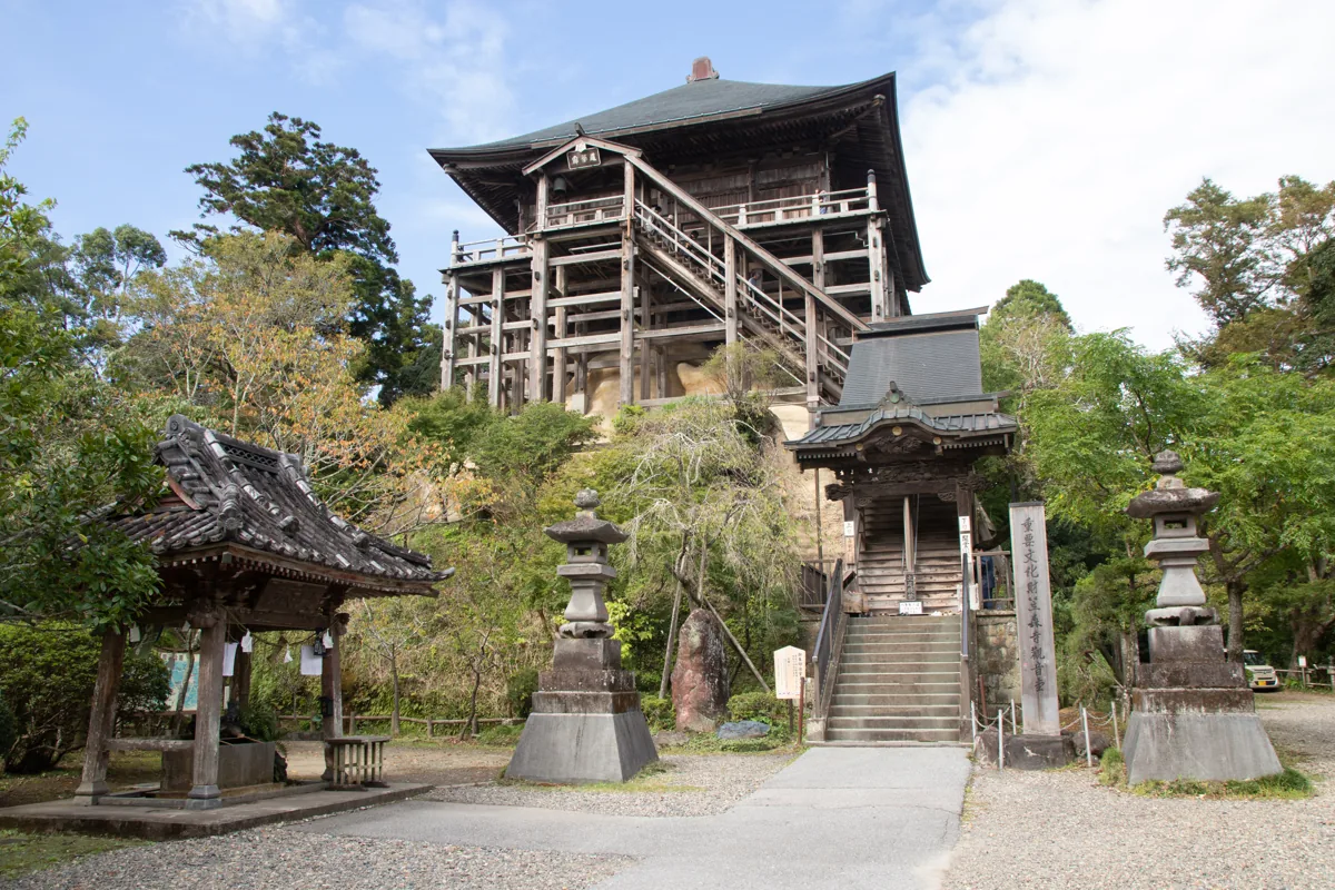 Photograph of Kasamori Kannon