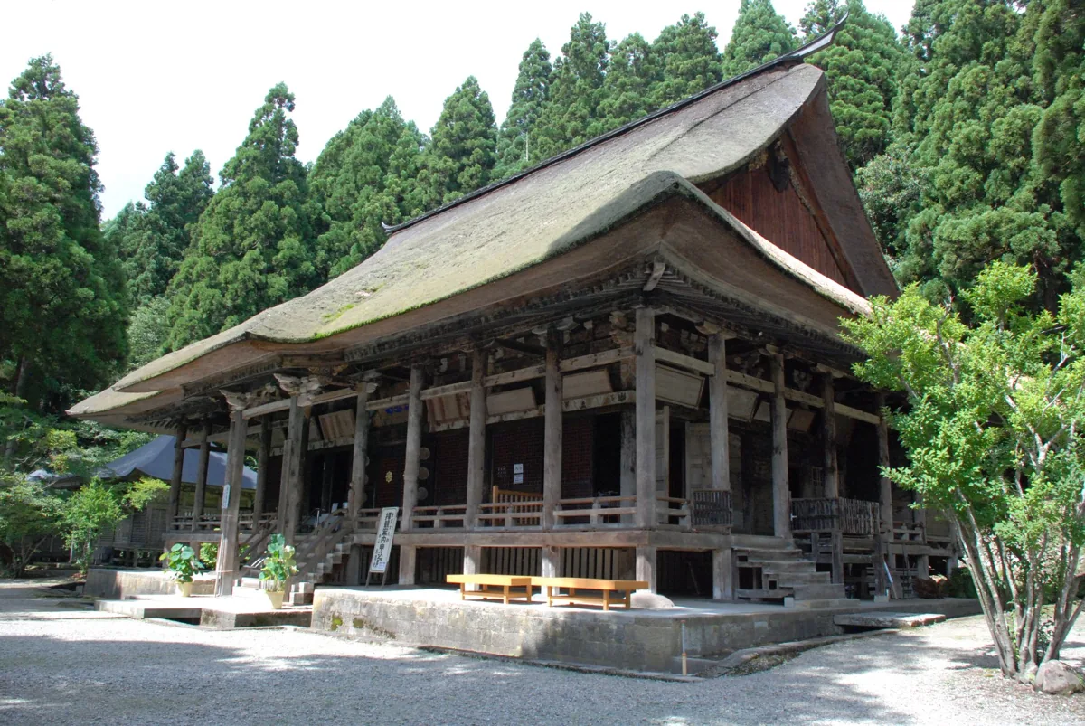 지온지 본당 외관, 2013년