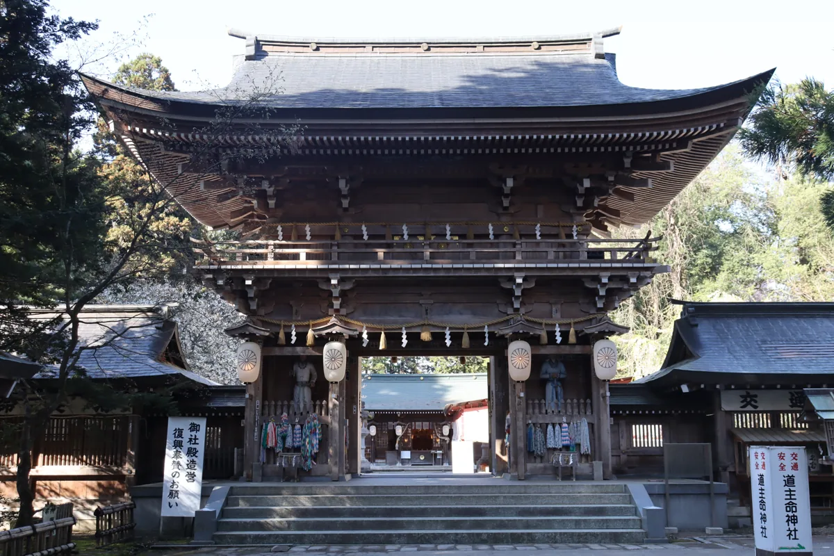 2023年4月の伊佐須美神社楼門