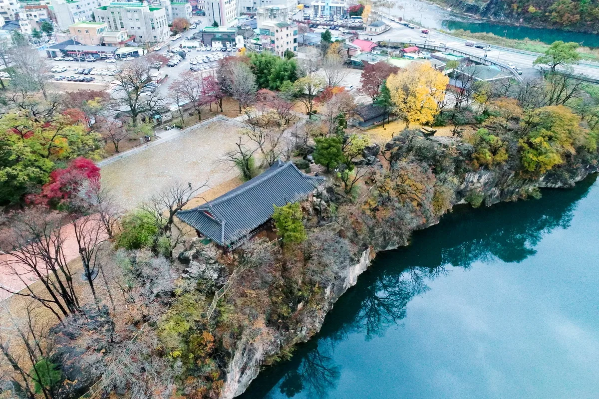 2018년 높은 곳에서 본 삼척 죽서루와 오십천