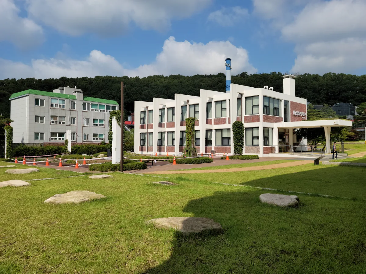 2020年の金重業建築博物館の建築